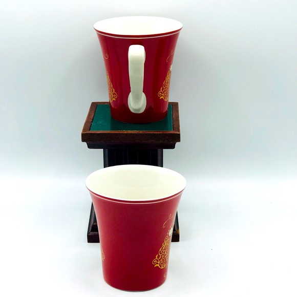 222 Fifth Golden Tree set of 2 Christmas mugs/ cups. - Picture 2 of 9